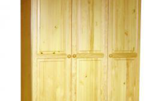 3 ajtós szekrény -fenyő - Bianka Bútor, Sárvár